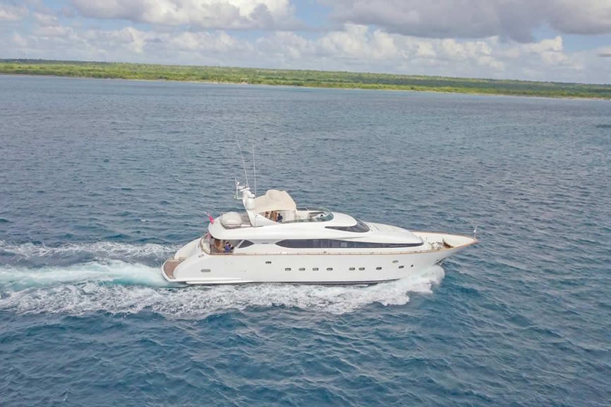 maiora-luxury-private-yacht-charter-romana-catalina-saona-punta-cana-14