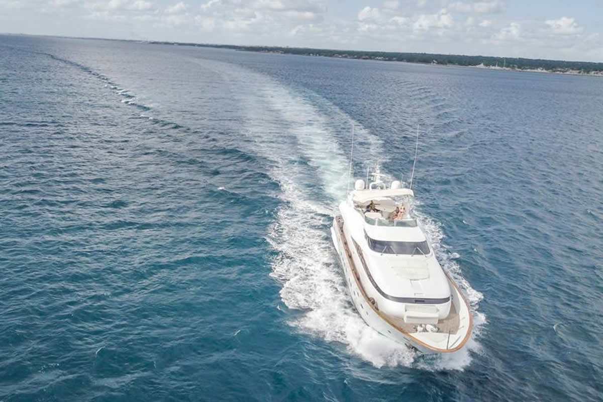 maiora-luxury-private-yacht-charter-romana-catalina-saona-punta-cana-3