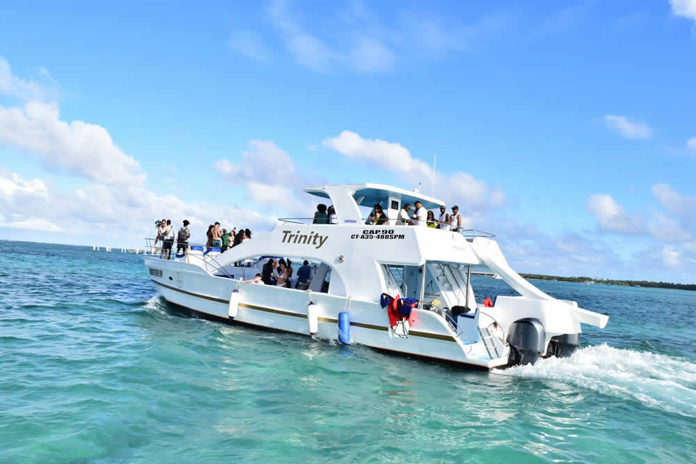 private-catamaran-trinity-charter-bavaro