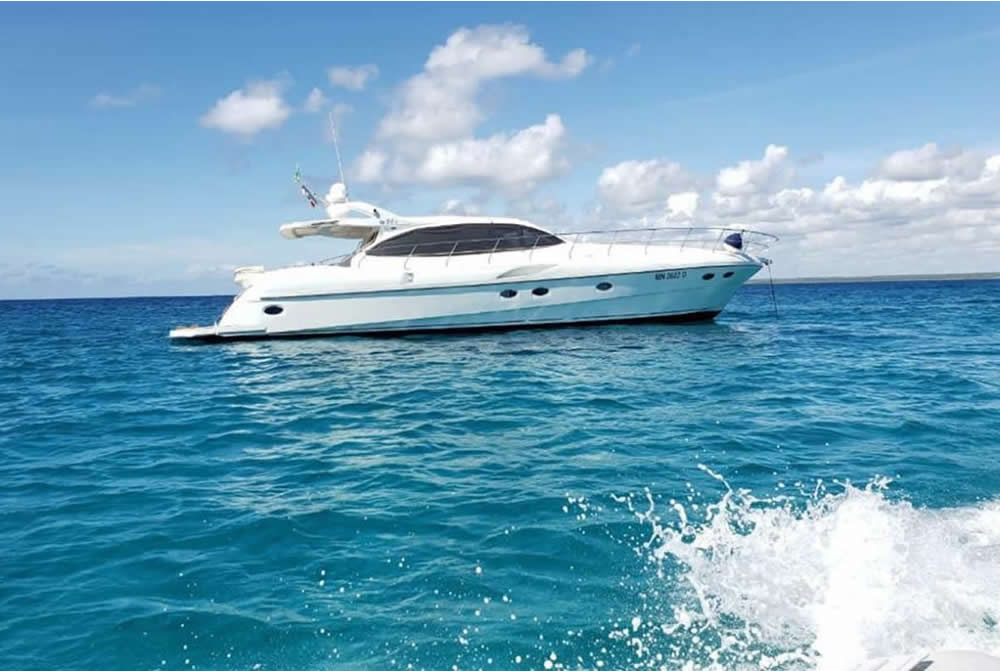 BPCY82, Private Yacht “Alena 56” La Romana