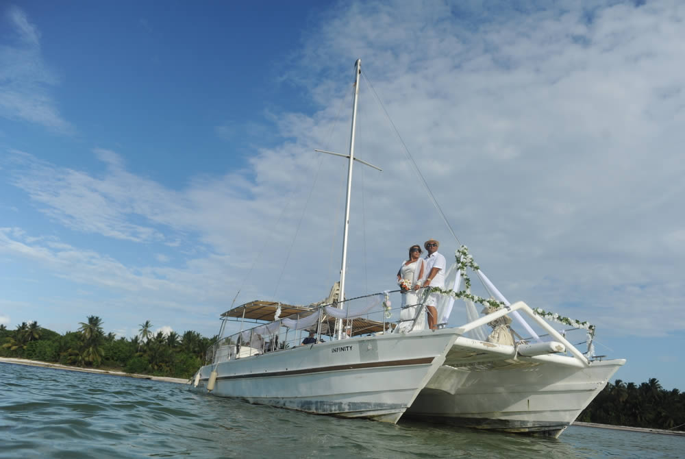 private-catamaran-infinity-bavaro-punta-cana-6